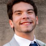 Andres Quinones Molina headshot