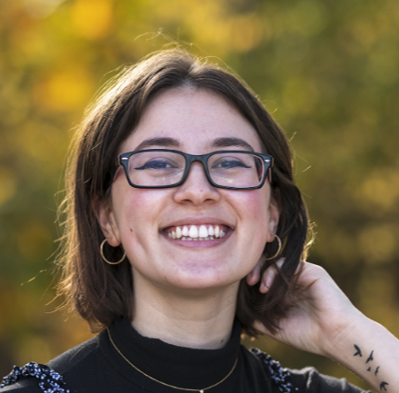 Photo of Laura Davies