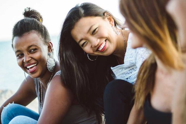 groups-of-girl-pals