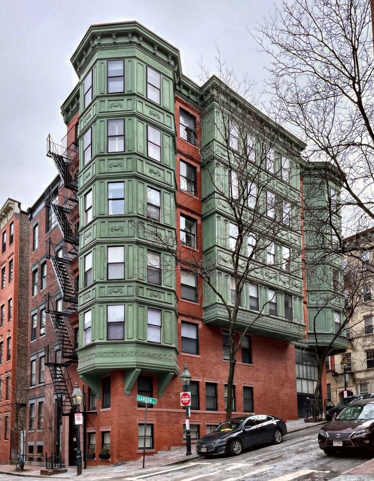 Massachusetts, broker's fees, real estate brokers, Sen. Jamie Eldrige, tenants, BU Law, Boston