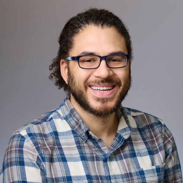 Dr. Michael Medina headshot