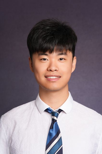 Zhouyan Bu headshot
