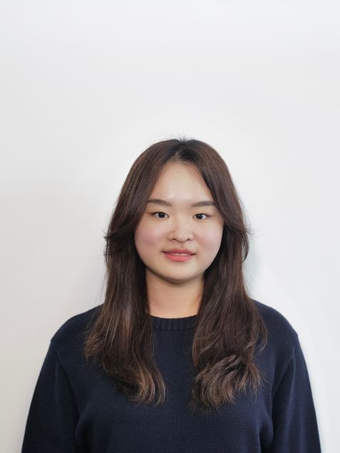 Irene Zheng headshot