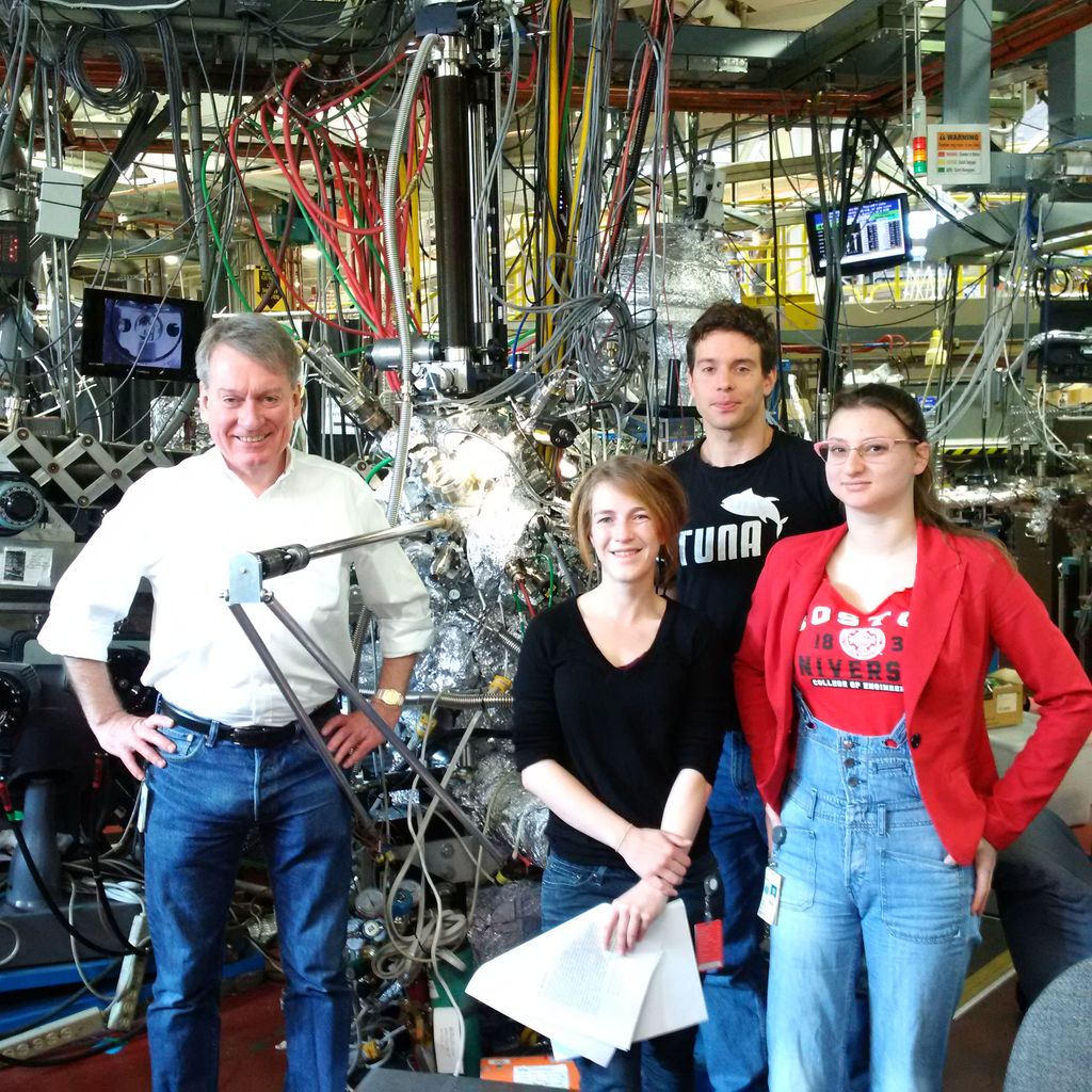 Group Members Novel Materials Lab