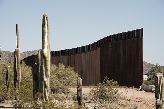 US Border Patrol Carrying These Weapons of War to Stop Migrant Caravan