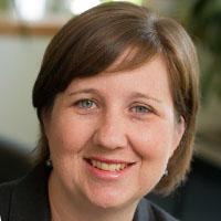 Dr Melissa Holt