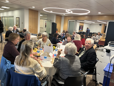 Alumni at tables