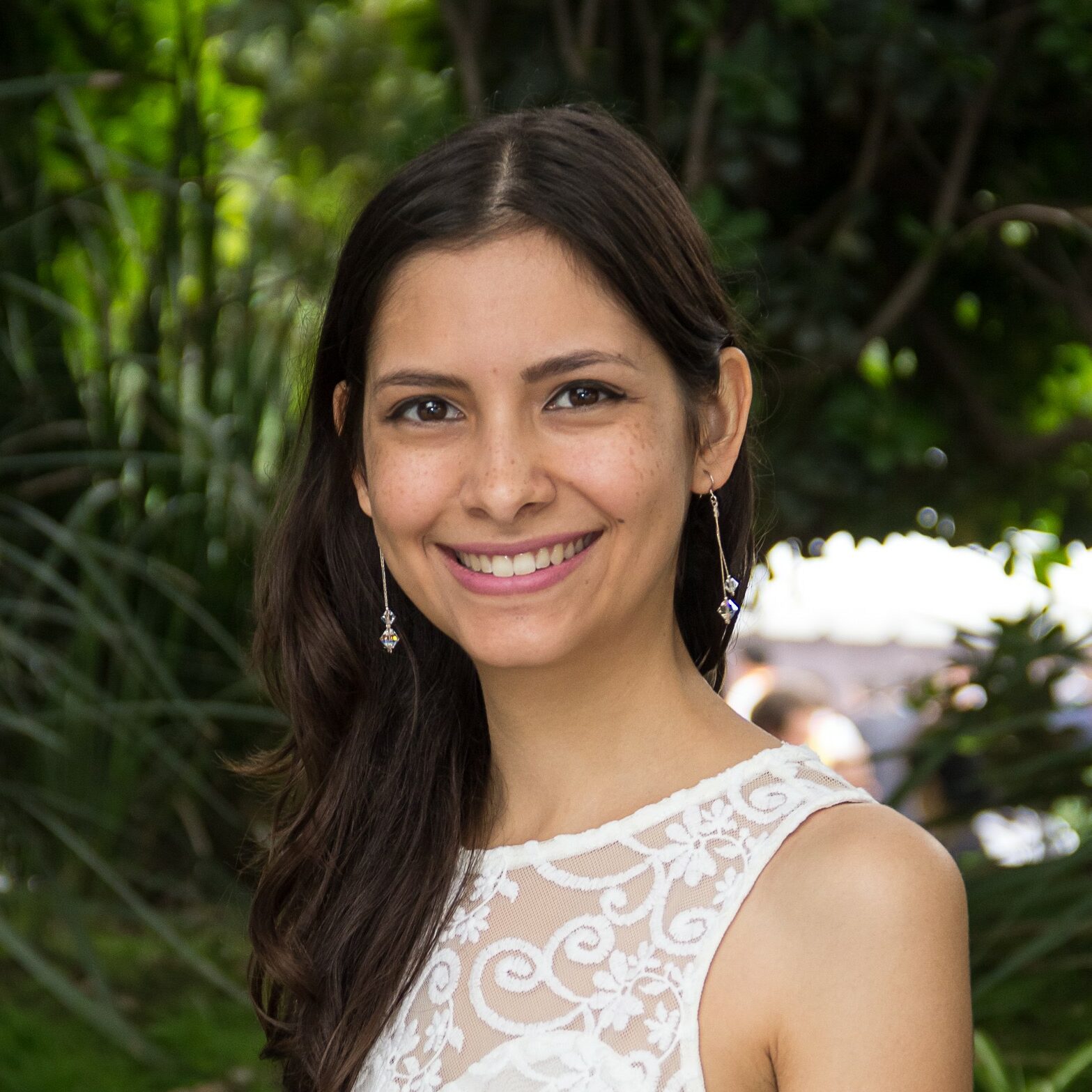 Claudia Diezmartinez headshot