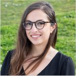 Newsha Ghaeli headshot