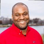 Shawn Jones headshot