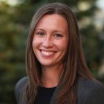 Kelly Aho headshot