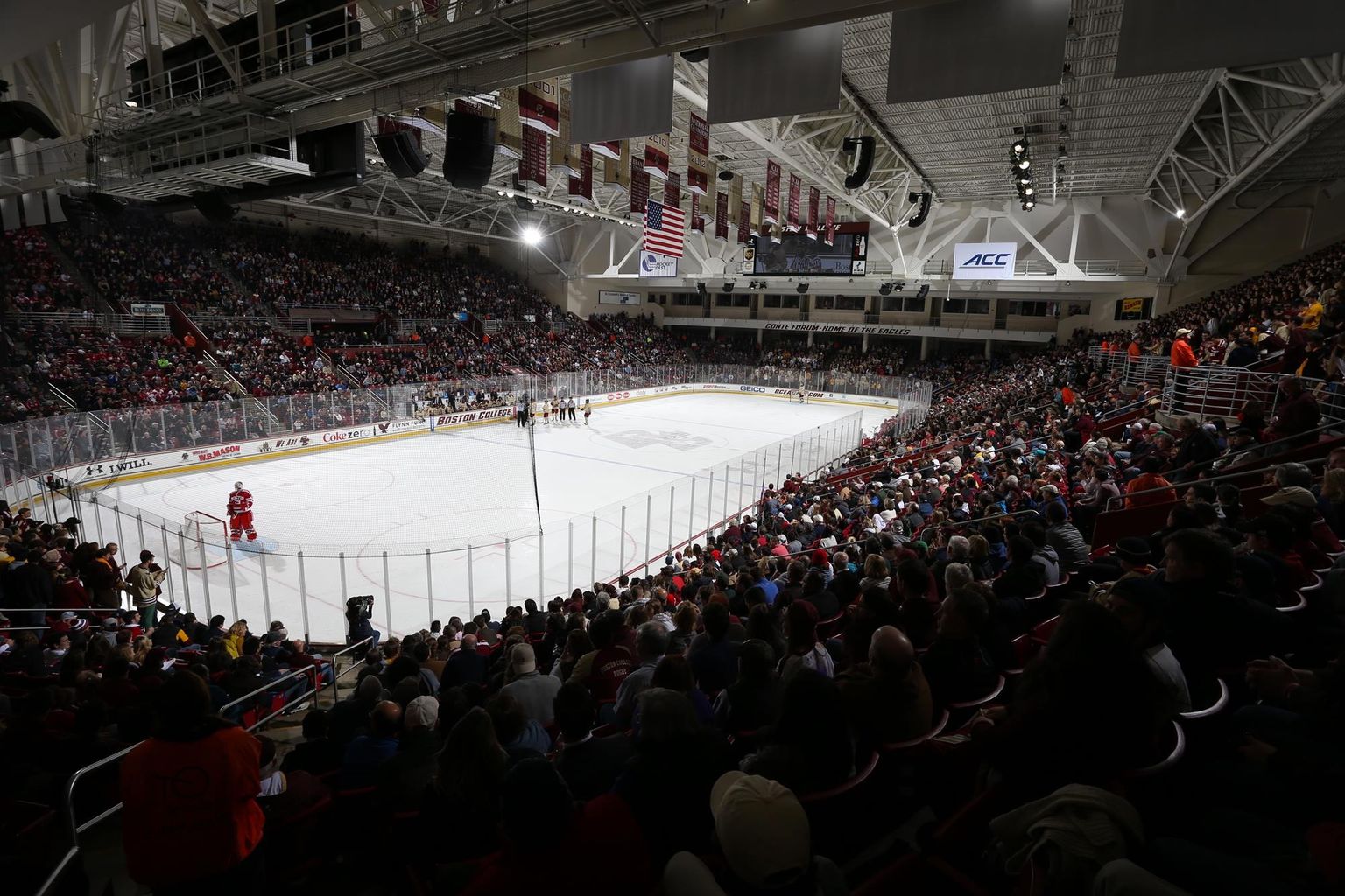 Gardner: Ranking the Best Hockey East Arena Experiences | WTBU Radio