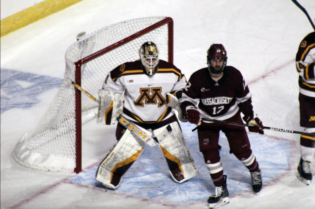 Minnesota - NCAA Men's Ice Hockey : Justen Close - Replica Shersey