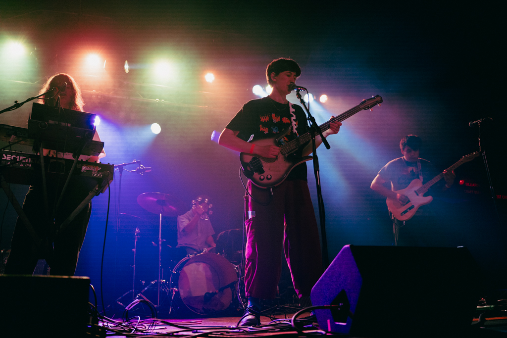Frankie Cosmos @ Brighton Music Hall 9/19 | WTBU Radio